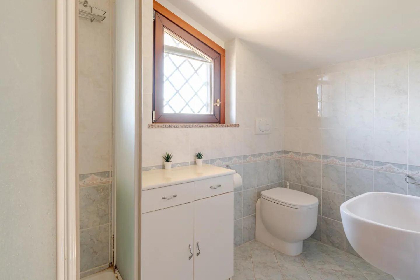 Garden Villa - Free Parking, Wi-Fi E Netflix Fiumicino Exterior photo