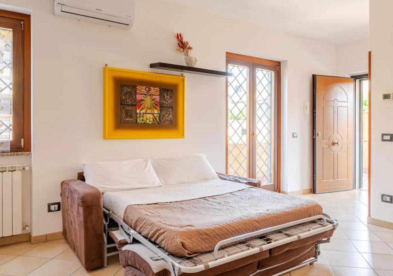 Garden Villa - Free Parking, Wi-Fi E Netflix Fiumicino Exterior photo